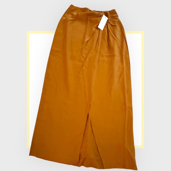 AaKaa Burnt orange Belted Linen skirt with Slit NWT - Picture 1 of 4